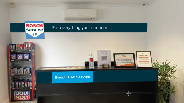 Reception desk at Northern BM's car service center, where clients are greeted and assisted with their car repair and maintenance needs.