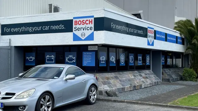 Front view of Bosch Car Service center in East Tamaki, Auckland, showcasing the workshop's entrance and signage.