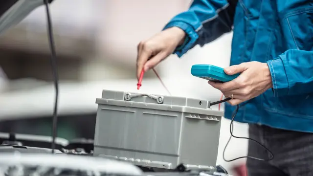 Car Battery Maintenance Demystified: Maximizing Your Battery's Lifespan