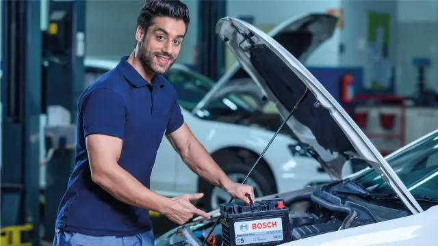 Why is the battery check so important? - Battery Guide - Bosch Car Service